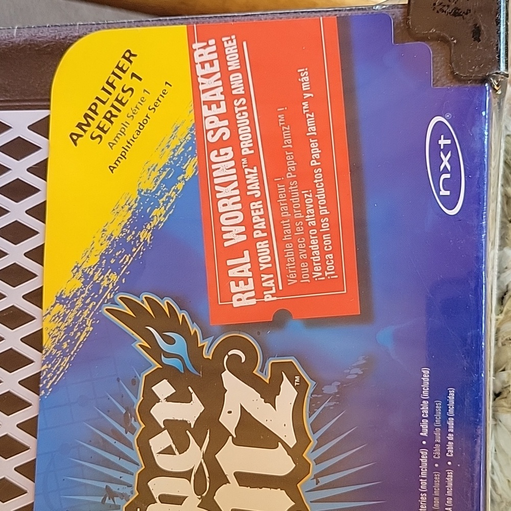 WowWee, Paper Jamz, amplifer series 1, real working speaker - Picture 11 of 13